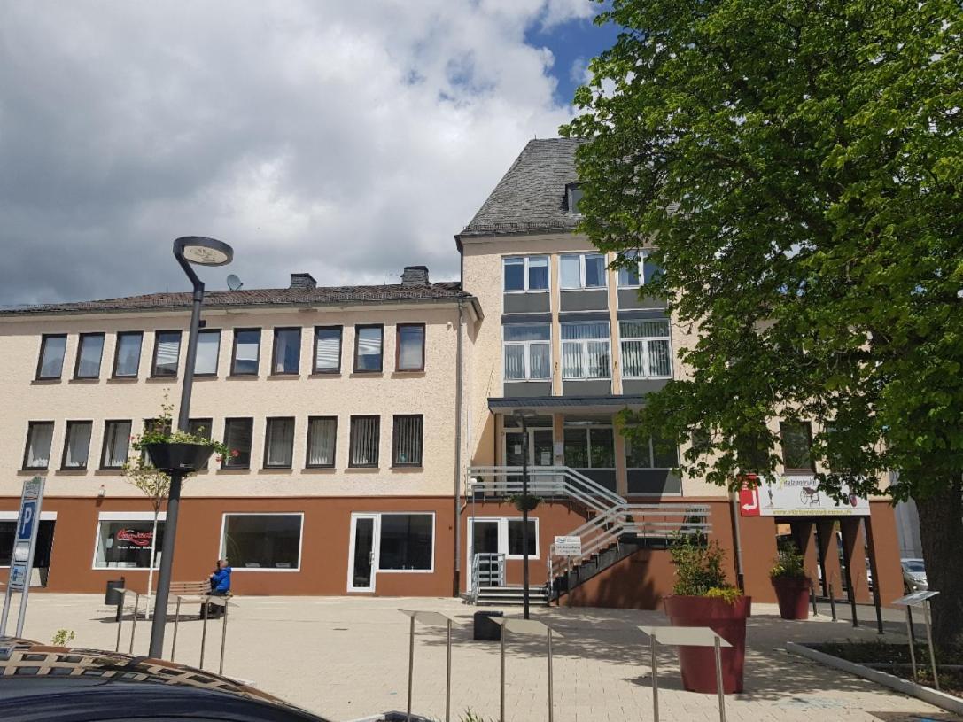 Deluxe, Inklusive Wlan, Parkplatz Und Netflix Apartment *